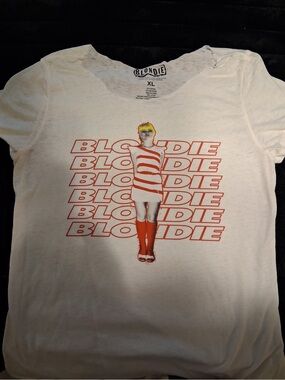 Blondie Logo Graphic Tee in White and Red
